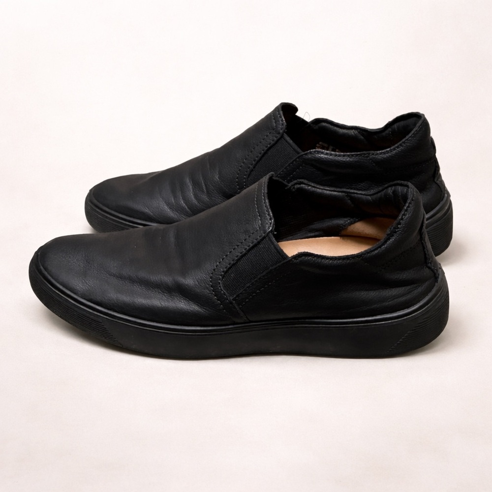 Ecco Men's Black Slip-On Loafers 42